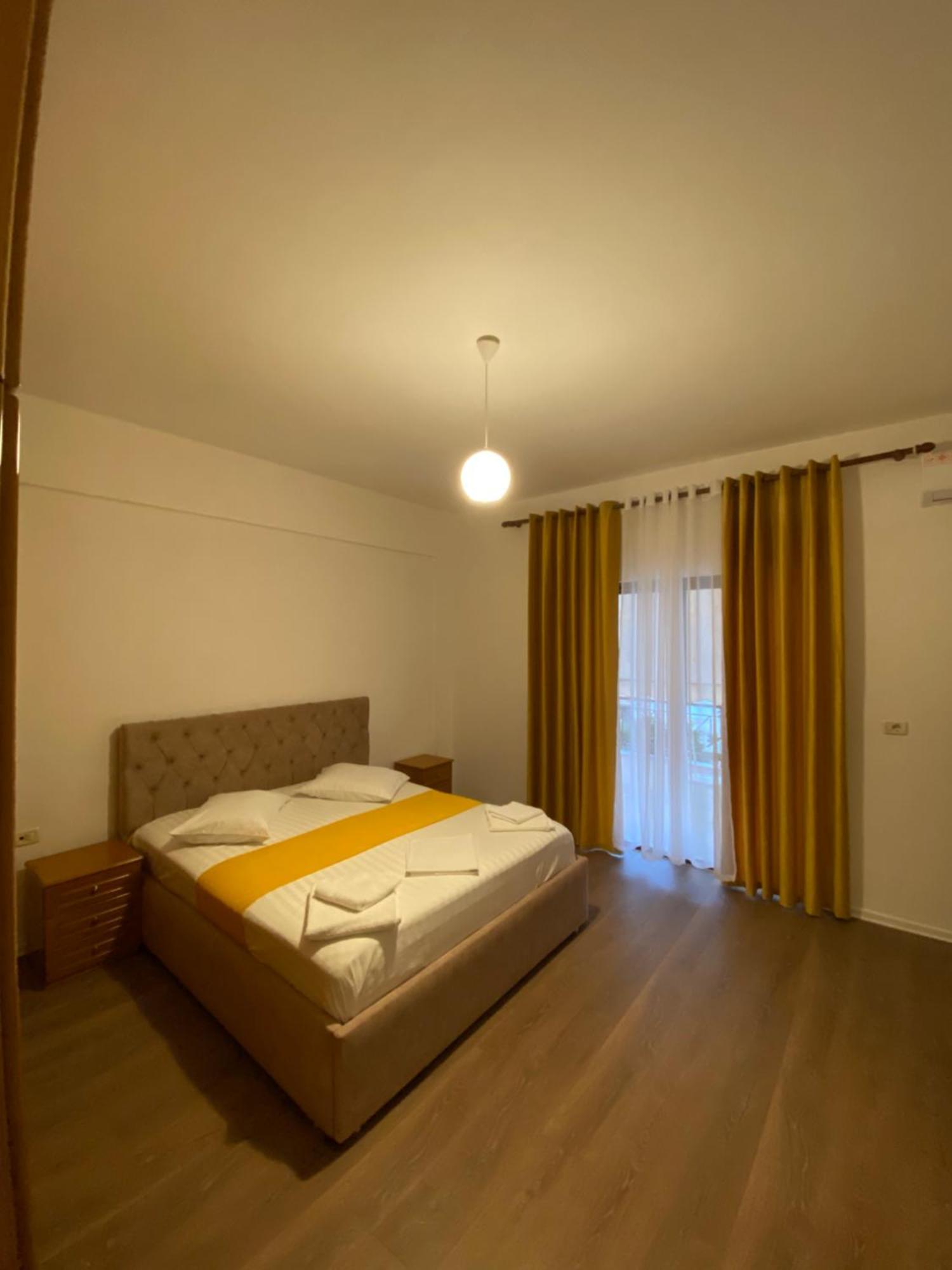 Enia'S Room Sarandë Eksteriør bilde