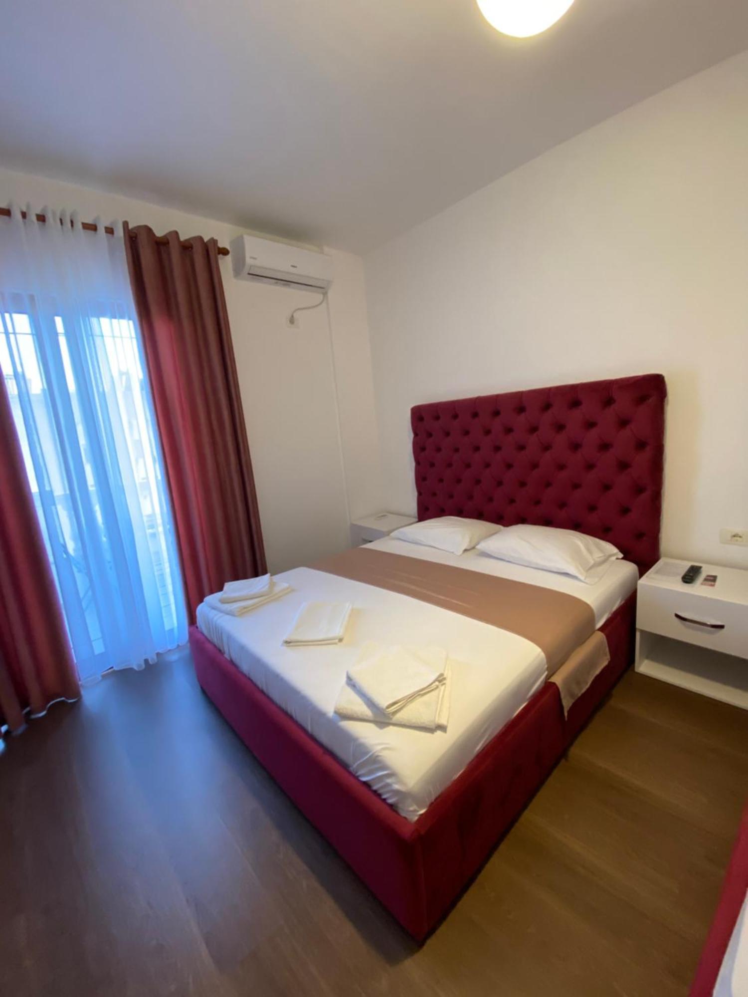 Enia'S Room Sarandë Eksteriør bilde